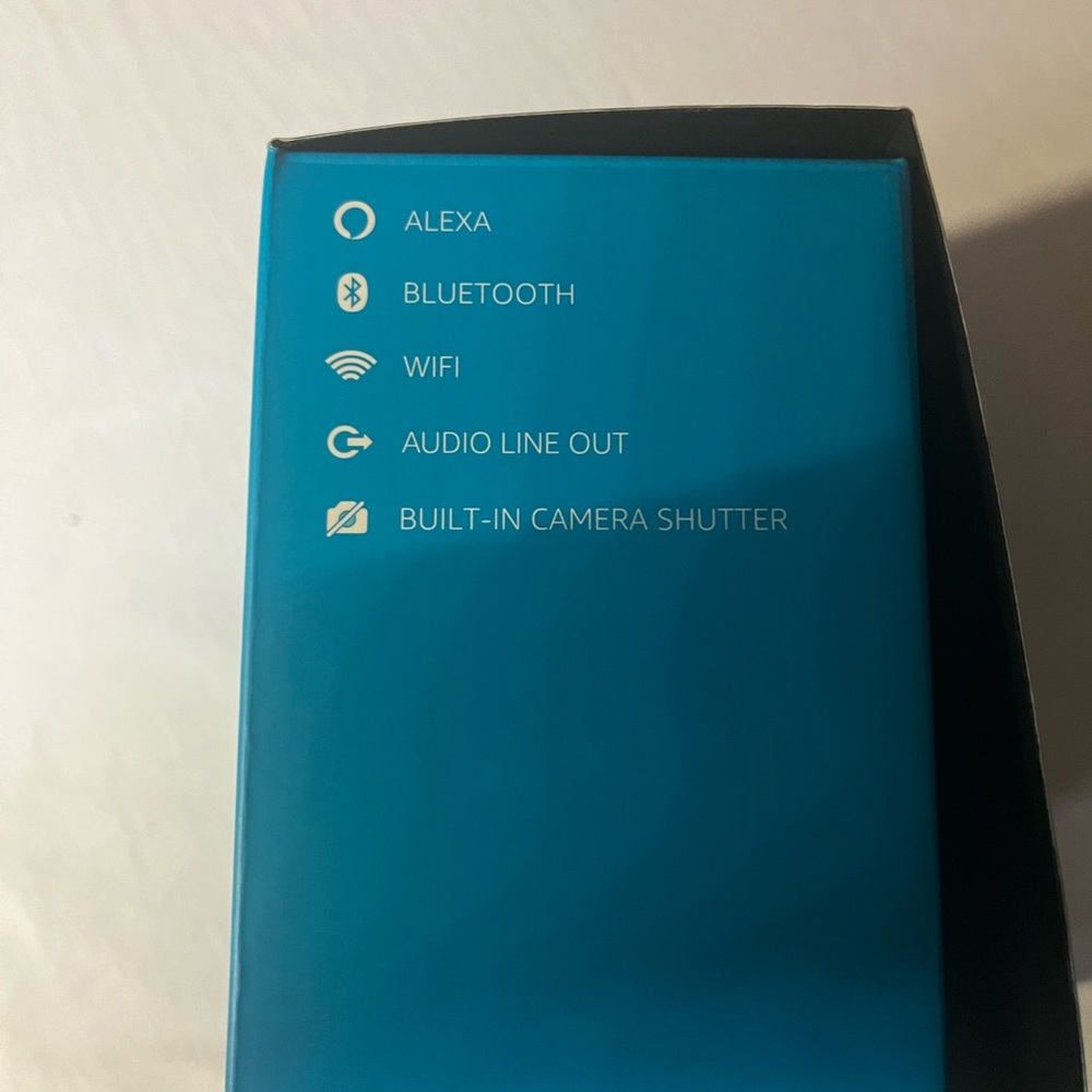 Amazon Echo Show 5 in Black - Picture 6 of 6